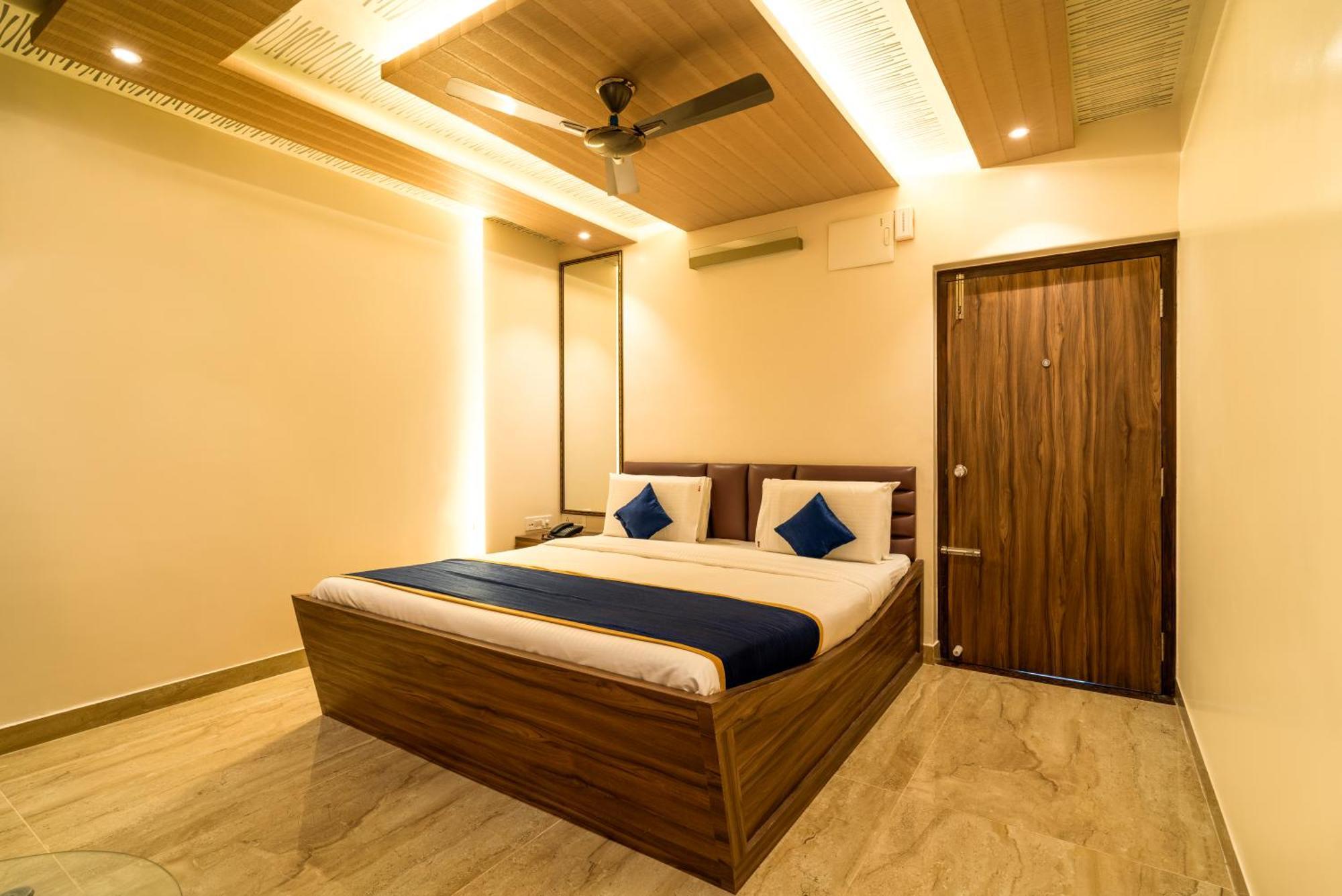 The Venue By Seasons Suites- Dod Ballāpur Exterior foto